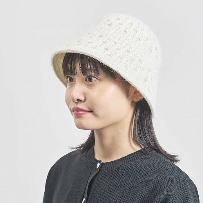 コーデや気分で楽しめる「リバーシブルクロッシェハット」