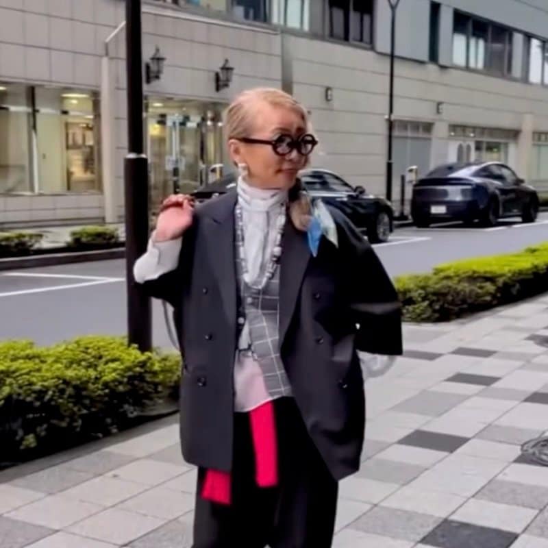 【60歳代女性ファッション】メンズジャケットを大胆に着こなす！ラフなのにおしゃれ見えコーデを紹介