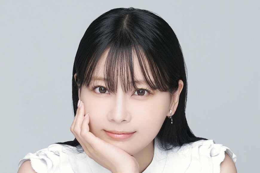 重盛さと美 セクシーなメガネ姿にSNSくぎ付け！「色っぽい」「雰囲気違う」「歳を重ねるごとに若返ってる」の声
