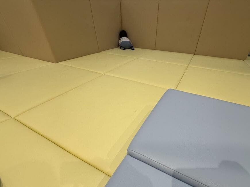 3歳児のかくれんぼ