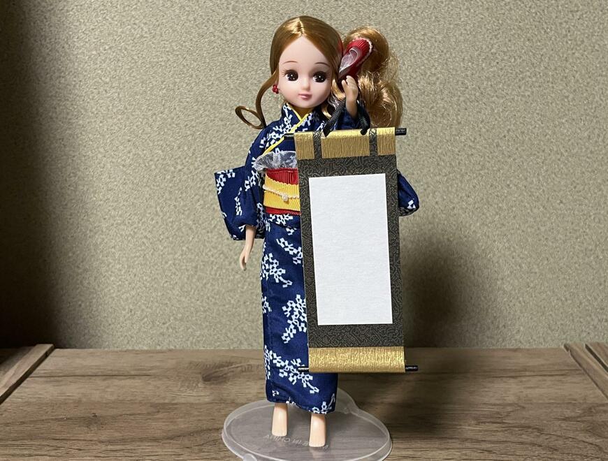 セリア、ドール 掛け軸商品画像