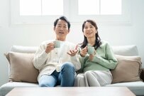 【50歳代の住宅ローン】住宅・土地のための負債は平均669万円。40歳代の1393万円から10年で「724万円」減る