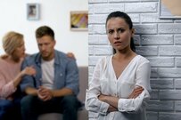 夫の不倫も暴言も「妻であるあなたが悪い」…その言葉に”洗脳”されないで！