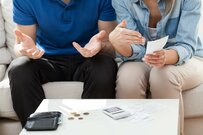 人生100年時代突入!?「貯蓄ゼロ世帯の割合」と「今すぐやめるべき支出」