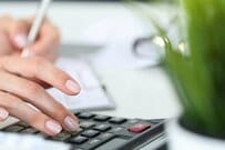 証券、銀行、保険会社で働く3人の家計簿を公開。家計管理の特徴は？