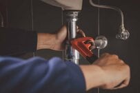 TOEICで「配管工」の英単語が頻出する理由に驚き　「アメリカで生活したら納得」