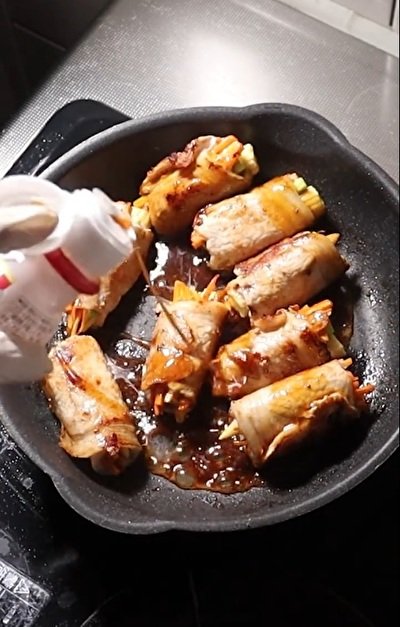 味付けは焼き肉のたれでお手軽に