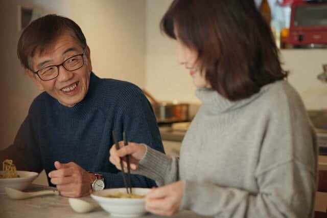 【65歳以上無職世帯】みんなの平均「貯蓄額・月の生活費・年金月額」一覧「65～69歳の無職夫婦世帯」生活費は月約5万円の赤字