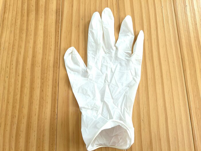 手当てをするとき手を洗えるかわからないので、手袋があると便利