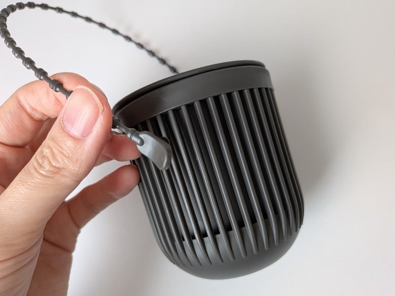 ダイソー　吊り鉢ミニブラック