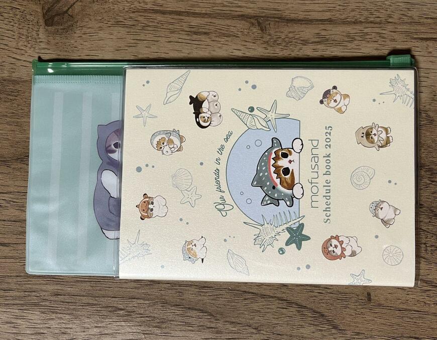 筆者撮影（セリア、mofusand スライドマルチケース）