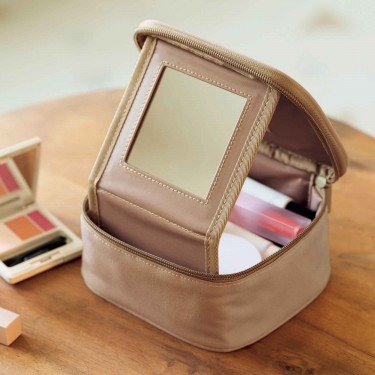 画像出典：すべて「宝島社公式」