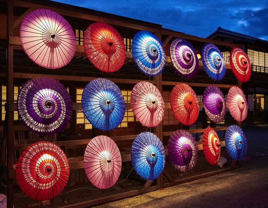 江戸の町和傘ライトアップ