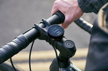自転車ライフを楽しくするユニーク機能が最高！超小型なのに優秀な