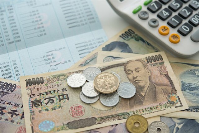 なぜ金融機関勤めの人はiDeCoを勧めるのか