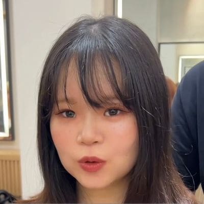 お手入れ楽なのにかわいい！女性が出産前にイメチェンを決意→かわいい＆大人っぽい〈ショートボブ〉で【大変身】