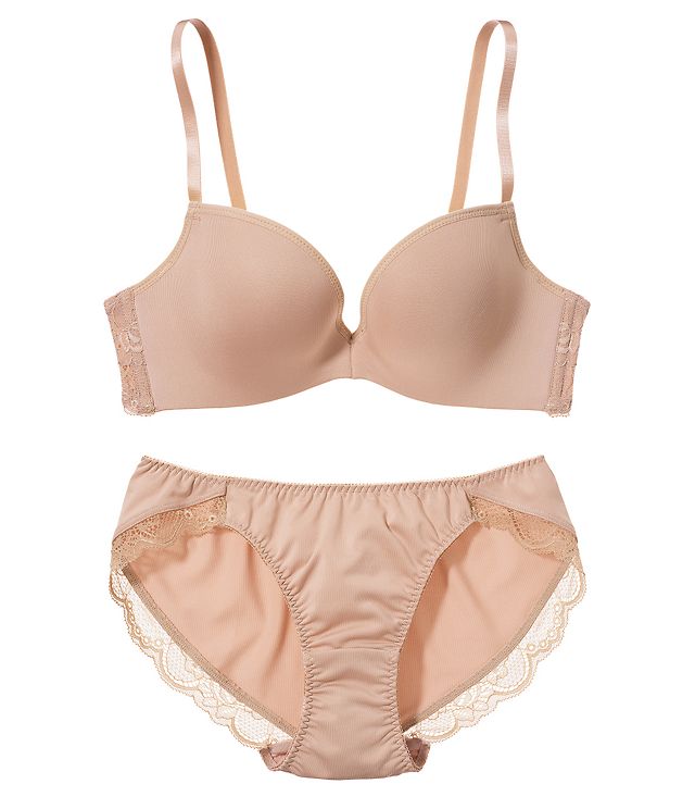 画像出所：【公式】ピーチジョン通販サイト