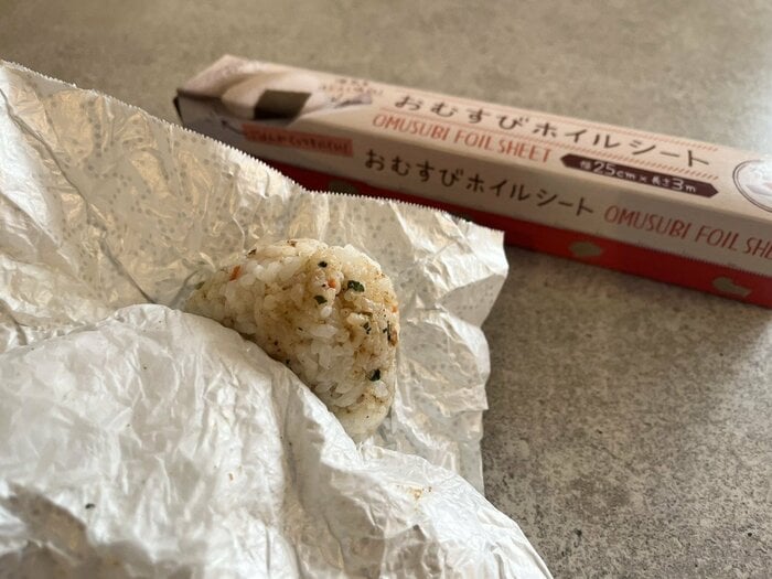 内側にごはんがくっつきにくく三角の形が崩れなかったです