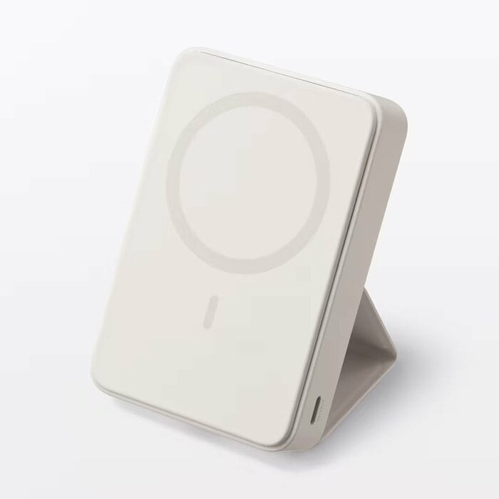 マグネットを使わない充電にも対応しています