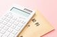 【正社員とパート】給料差5.5倍の裏にある「労働時間」と「賞与（6月分）」の影響とは？「仕事の見つけやすさ」パート有効求人倍率は「0.88倍」に低下