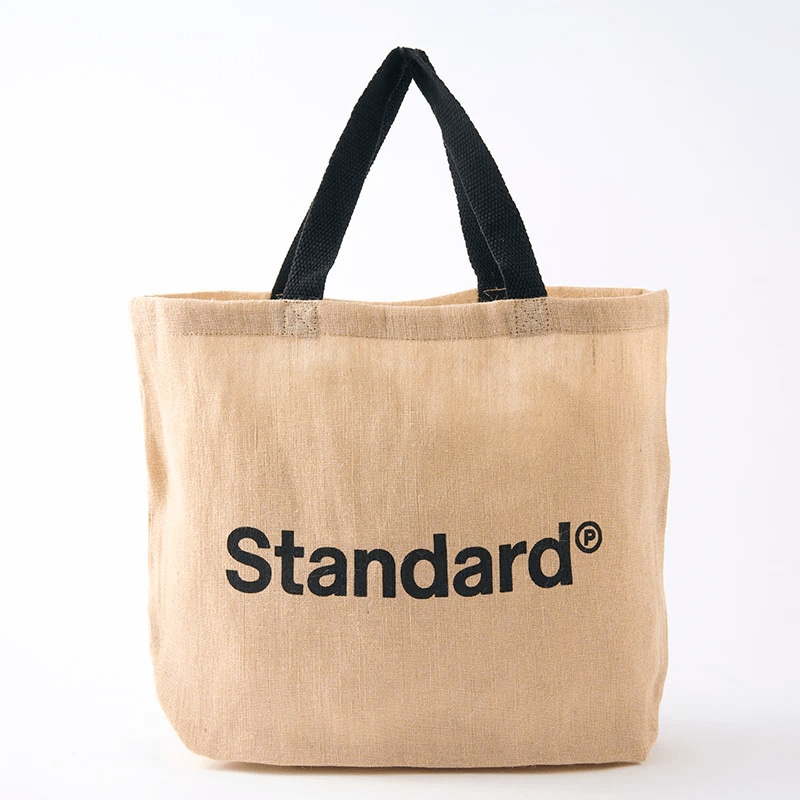 出典:「Standard Products」公式オンラインストア