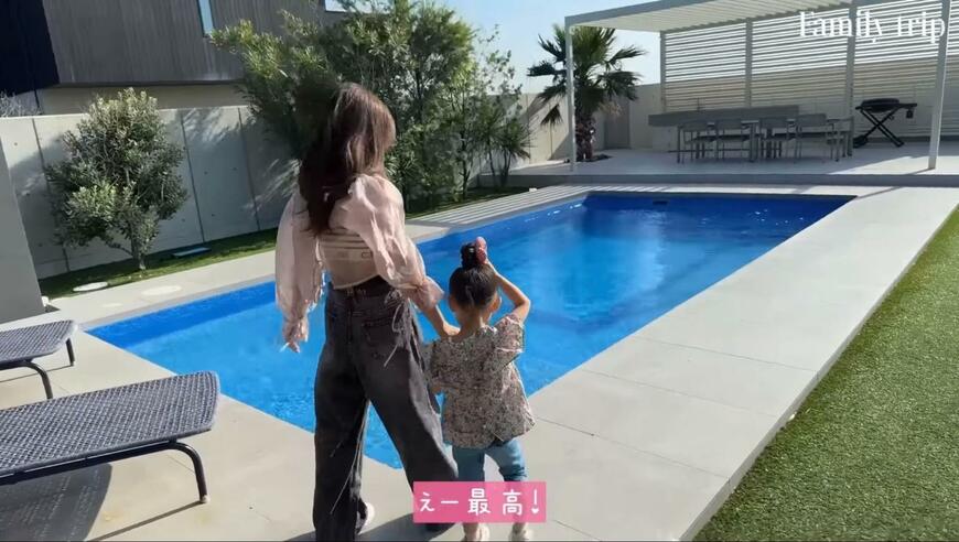 出所：板野友美のYouTube（@tomochube0703）参照日：2025年9月23日