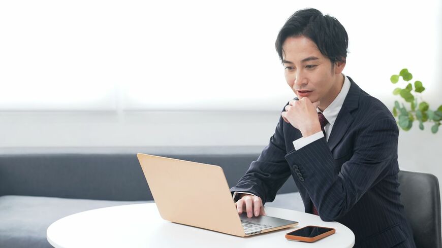 【脱退一時金】帰国する外国人が請求できる一時金。「受け取ると加入期間はどうなる」？請求は出国から2年以内、支給率の上限は5.5