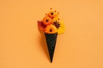 12月15日は年金支給日！厚生年金・国民年金【年金一覧表】60歳～90歳以上「平均受給額はいくらか」