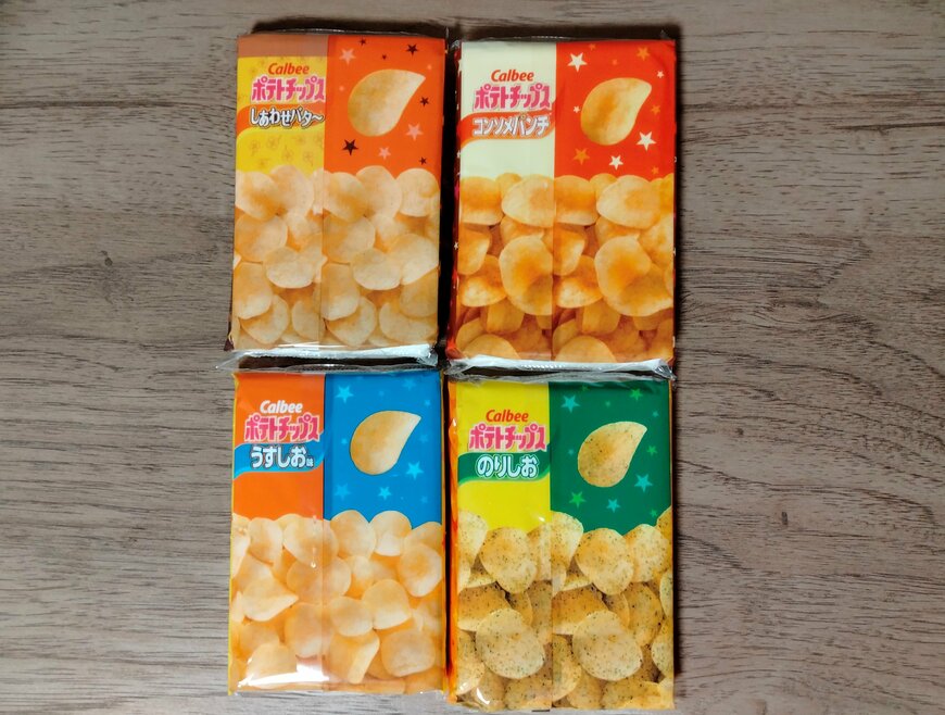 筆者撮影（セリア、カルビー ポテトチップス 4個パック）