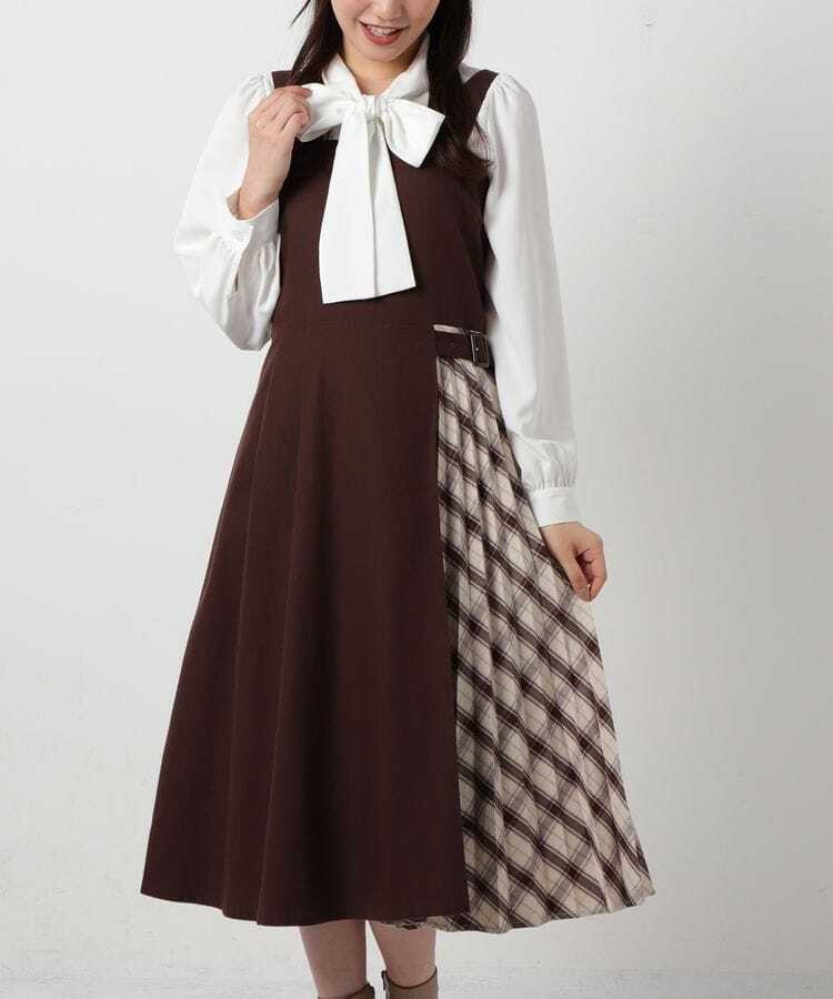 出所：ハニーズ公式通販サイト プリーツ切替ジャンスカ