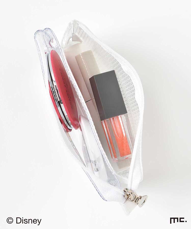 出所:ブルーブルーエ公式 ディズニー/松本セイジ3ポケットポーチ