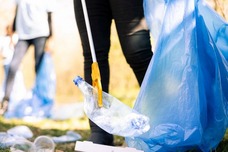 全国の一般廃棄物処理にかかる年間費用はおよそ2兆円