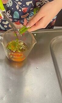 【はんぺん豆腐ボール弁当】よく食べる彼に作る！食べ応え抜群なお弁当に注目