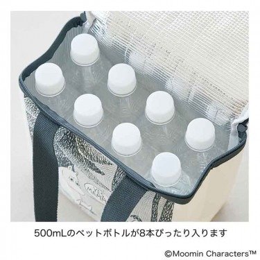 500mLのペットボトルであれば最大8本までぴったりと収められます