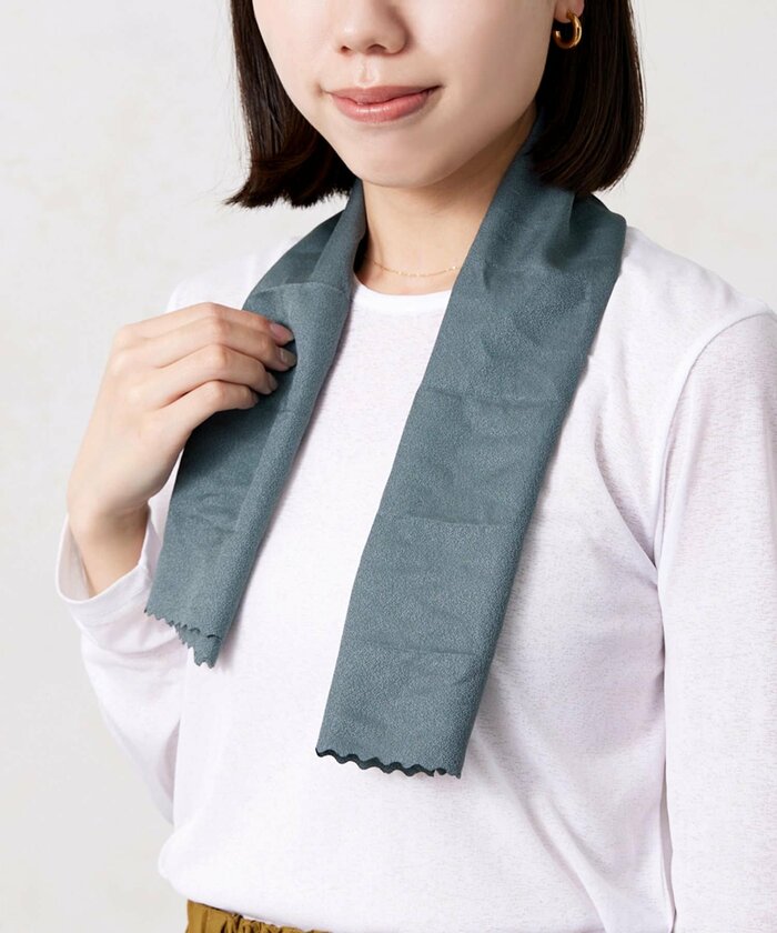 ケース付き冷感タオル/OUTDOOR FESTIVAL 550円(税込)