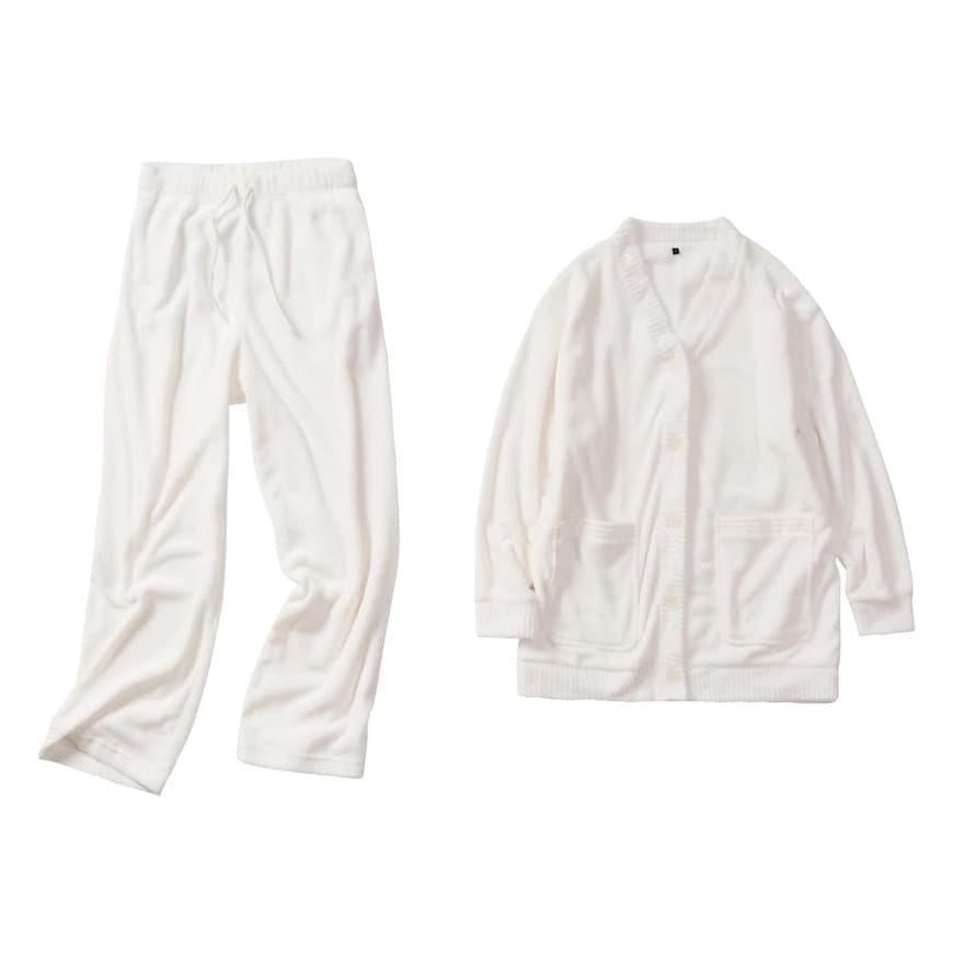 出所：ワークマン公式オンラインストア　レディースシン・ホッとするルームウエアふわふわ