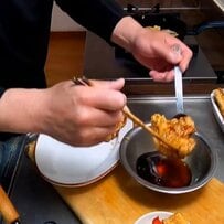 父が高校生の息子のために作る【チキン南蛮弁当】甘酢に漬けたチキン南蛮と手作りのタルタルソースが美味しそう！