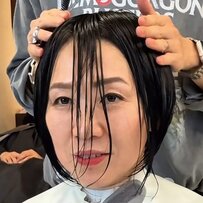 【再生数101万回超】「人生で一度も前髪を作ったことがない」大人女性…プロが似合わせカットをした結果→若々しい「華やかショート」に変身！「もっと綺麗になった」と絶賛の声
