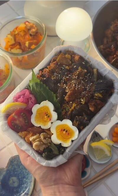 完成した「夫くまさん弁当」