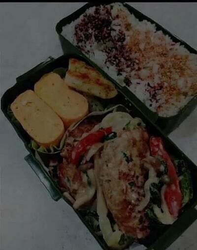 完成した「ハンバーグ弁当」