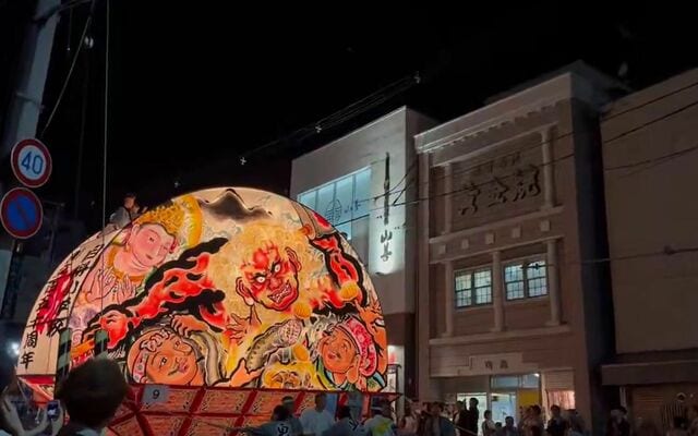 弘前ねぷたまつりの大型ねぶたが「熊本へのエール」　温かいメッセージに「涙が溢れました」