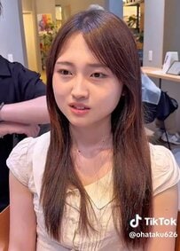 「輪郭が隠れるように」ロングヘア女性が初ショートに挑戦！アフター「すごい」と晴れやかな笑顔！