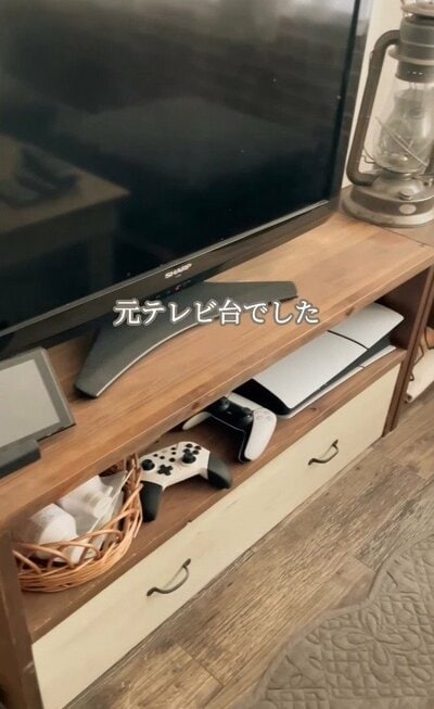テレビ台として使っていた頃の棚。テレビやゲーム機の収納として活躍していた