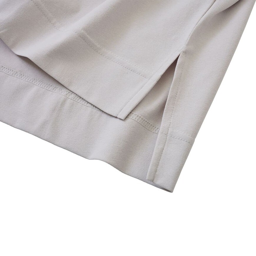 出所：ワークマン公式　レディースソロテックス（R）使用サイドスリットロングスリーブ