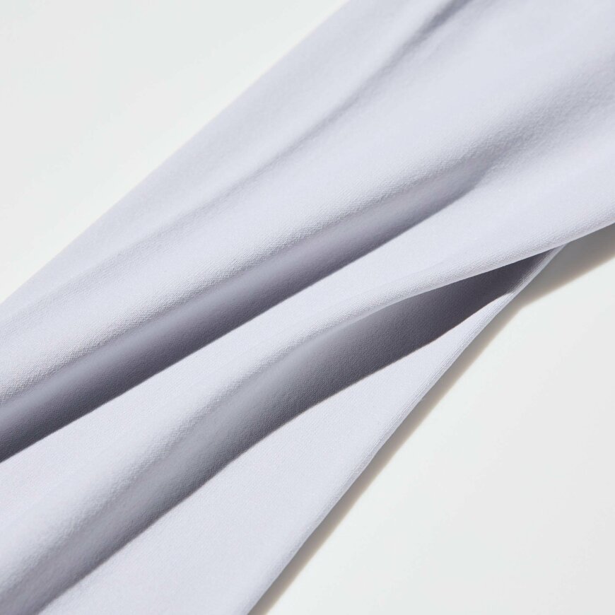 出所：ユニクロ公式　UVカットシームレスアームカバー