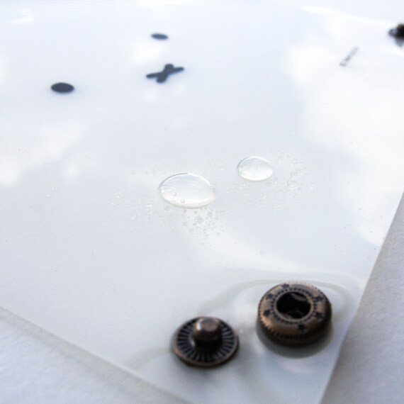 出所：ニトリ公式通販 ニトリネット miffy ミッフィー マルチトレイ(四角・顔だけミッフィー)