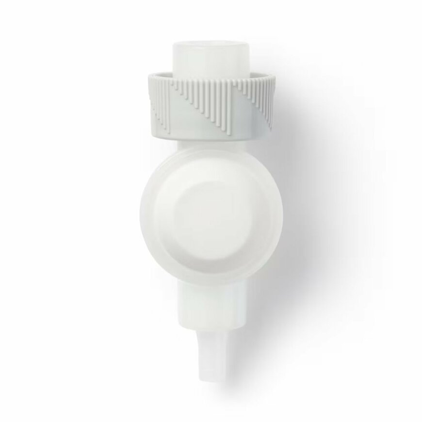 出所：無印良品公式　詰替えパウチ用吊り下げノズル