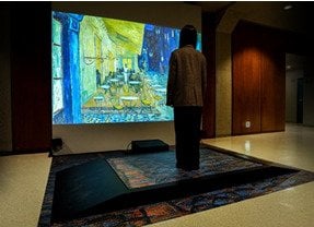 視覚・聴覚・触覚を融合したデジタル展示