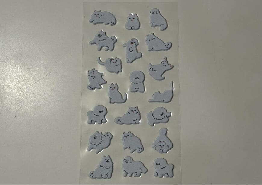 セリア、ふわふわぷっくりシール 白いいきものの画像