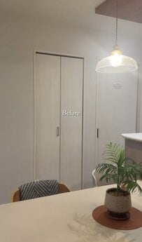 【余った材料でプチDIY】ウォールパネルを固定するだけ！リビングの壁がスラットウォール風に